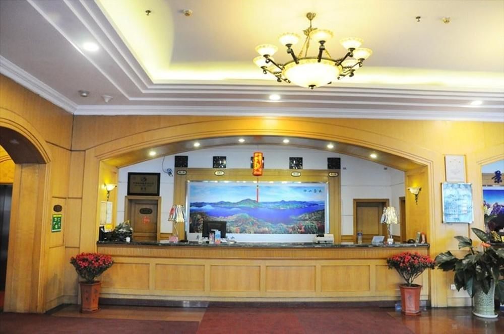 Lin Yuan Hotel Harbin Esterno foto